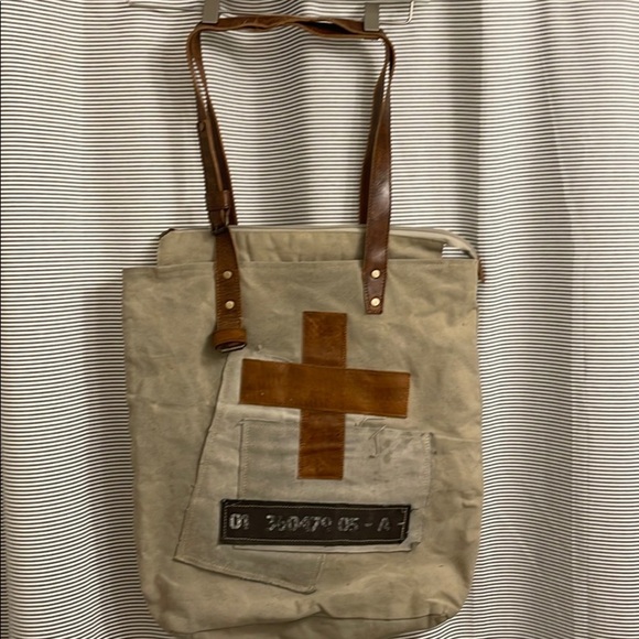 Mona B Handbags - Tote Bag Recycled army duffel bag